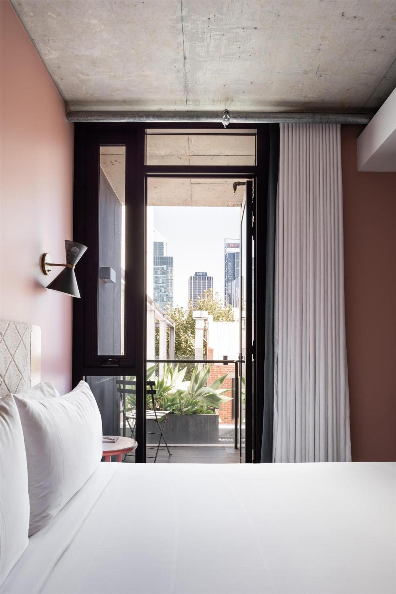 פרת'' Alex Hotel מראה חיצוני תמונה