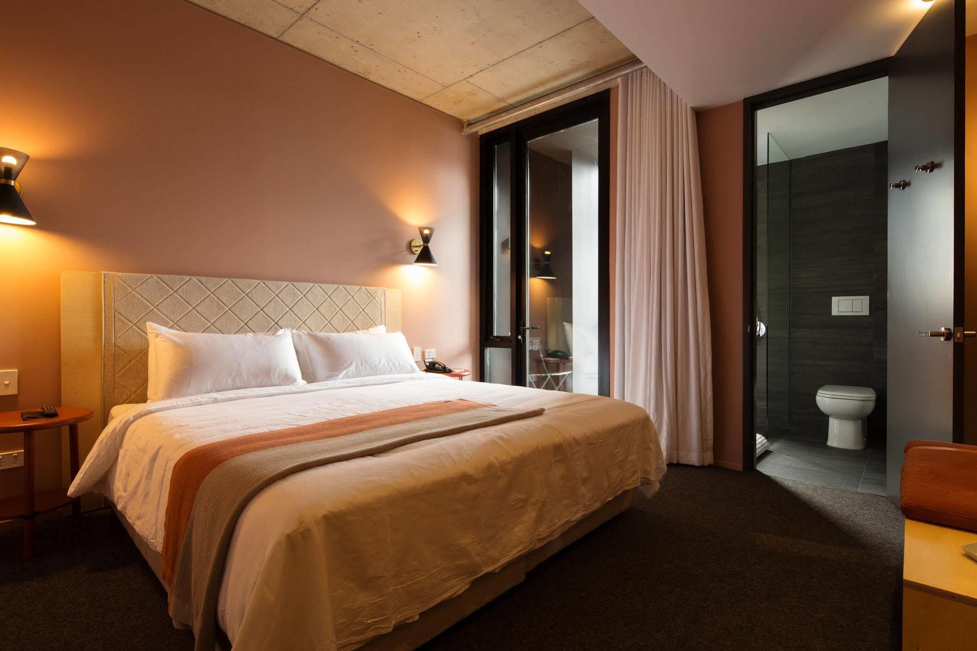 פרת'' Alex Hotel מראה חיצוני תמונה